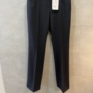 NWT- Theory Black tailored Sevona pant in size 8. Low rise, flared leg.
